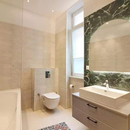 Apartman Gazi Husref Beg *