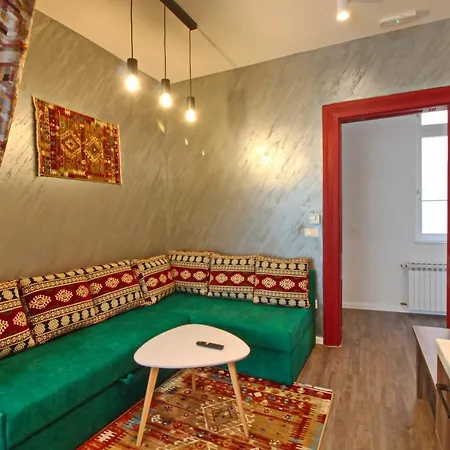 Apartman Gazi Husref Beg *